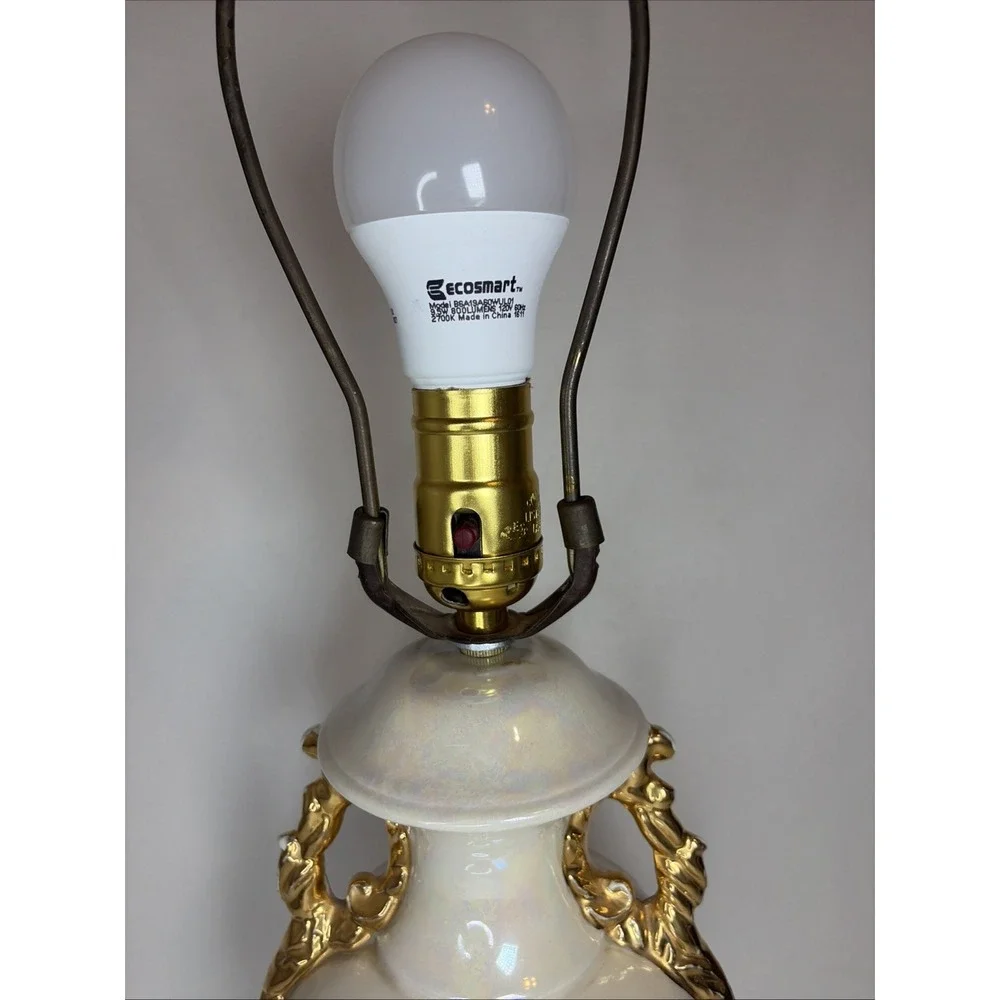 Vintage George And Martha Washington Handpainted Lamp *Re-Wired* *No Shade*